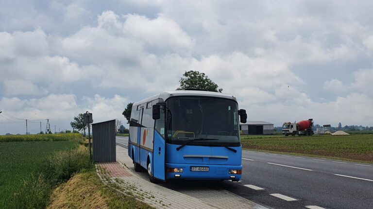 Wynajem busów Warszawa